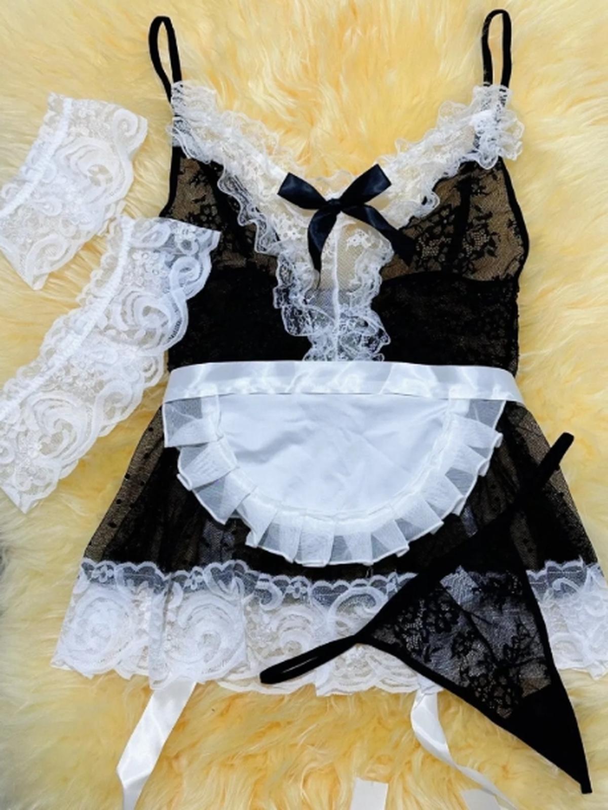 Nafiss - Black and White Maid Outfit