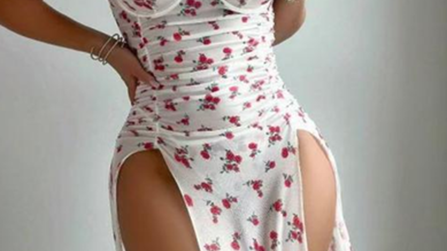Gabriella - Long white floral nightgown - Thong